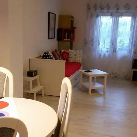 In Sv. Filip I Jakov 53596 Apartment *